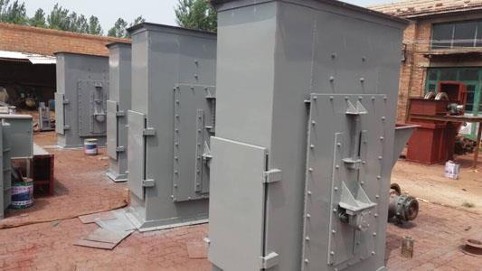 高強(qiáng)度環(huán)鏈斗式提升機(jī)現(xiàn)場安裝